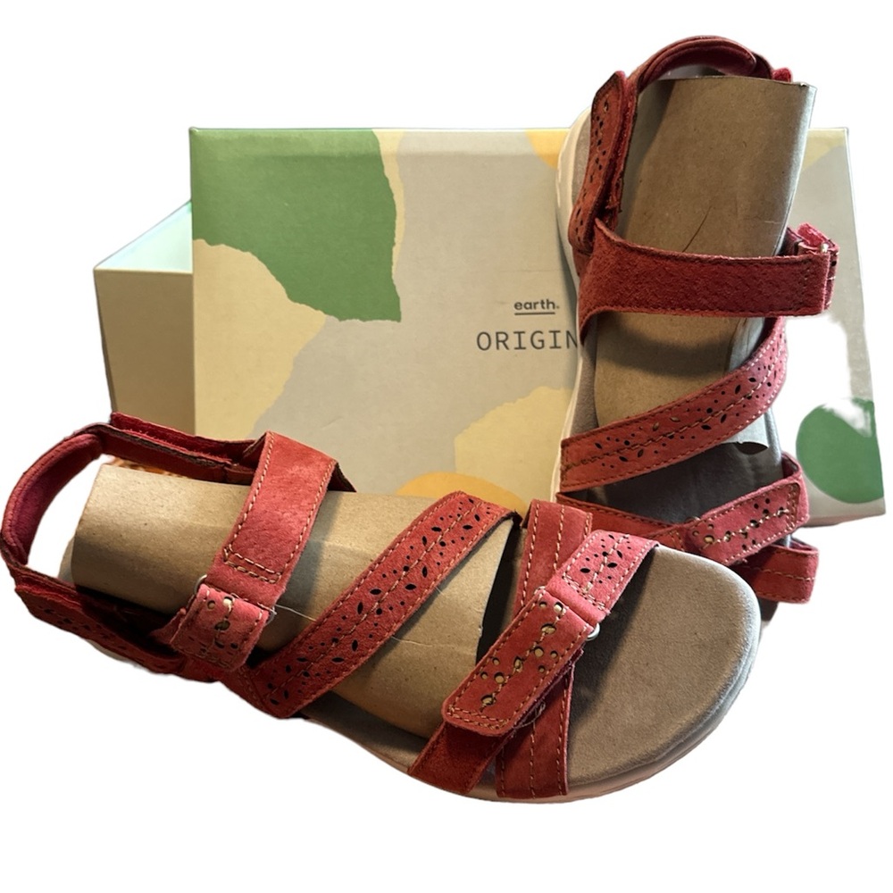 Women’s Suede Sandals